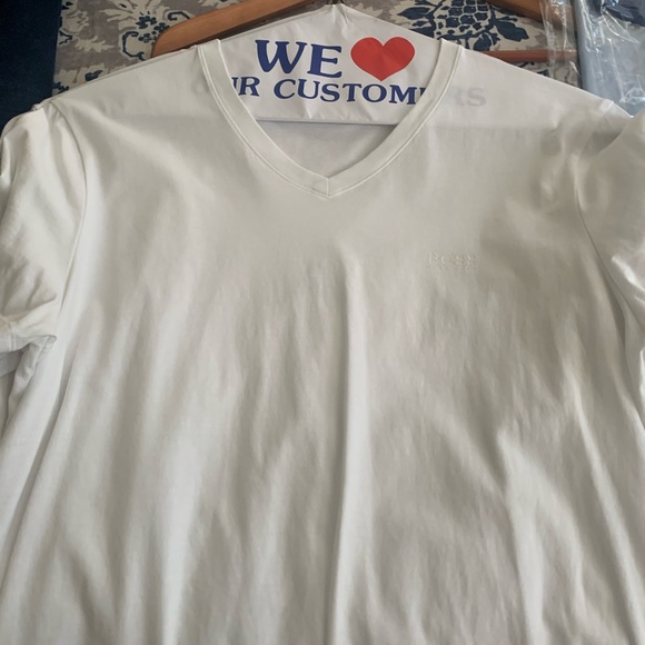 New Men’s Boss Tee White Size M. It’s comfortable and very stylish & slim fit. - Picture 9 of 10